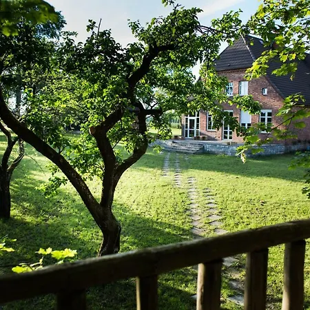 Figlarnia * Debnica Kaszubska