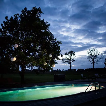 Figlarnia Debnica Kaszubska