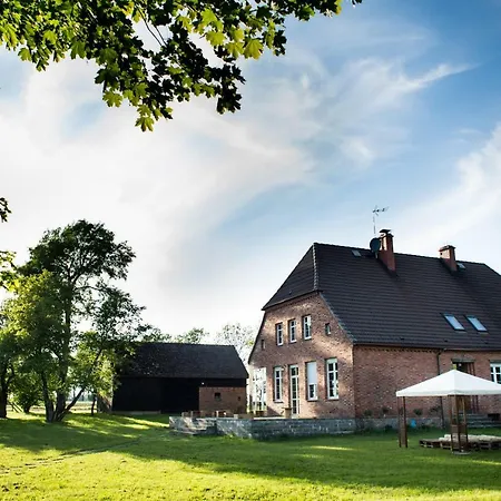 Figlarnia Farm stay *