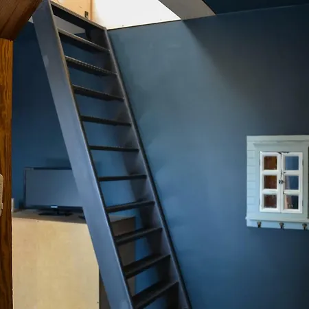 Figlarnia * Debnica Kaszubska